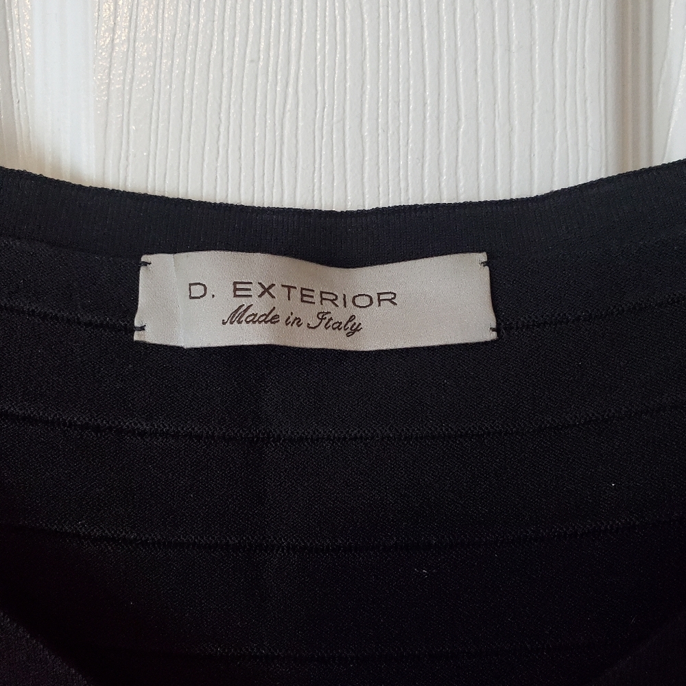 D. Exterior black Ribbed dress - Picture 2 of 6